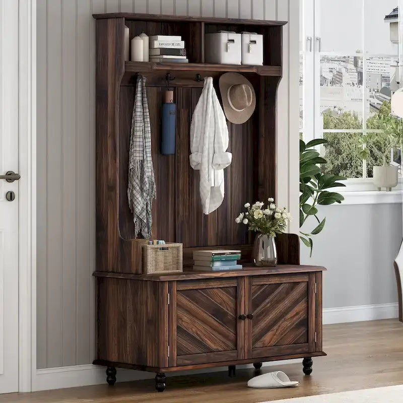 Meuble d'entrée avec étagères ouvertes, patères, banc à chaussures, marron