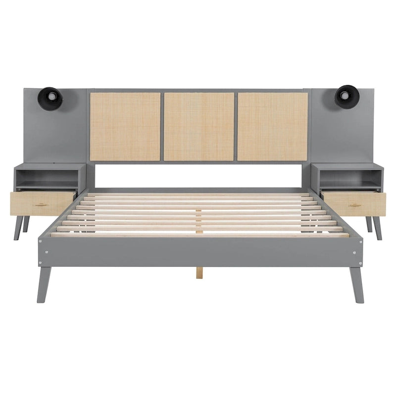 Lit plateforme gris grand format avec tête de lit capitonnée et pieds en bois