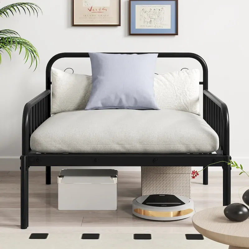 Lit de repos extensible en métal avec rampes sculptées et espace de rangement, blanc/noir