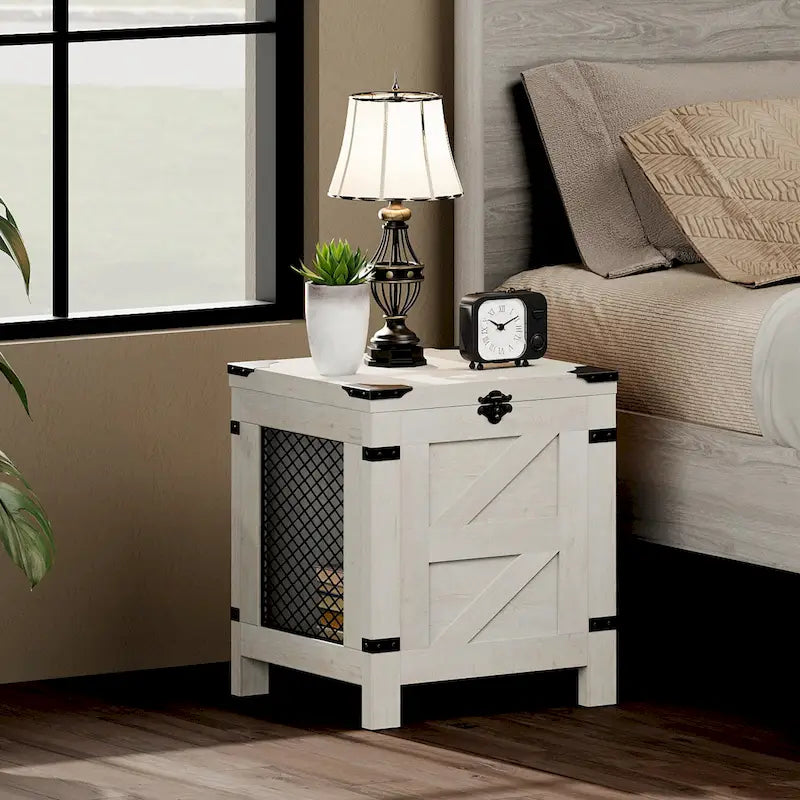 Table d'appoint relevable avec serrure rustique et treillis métallique décoratif
