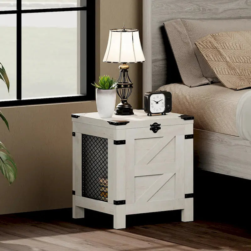 Table d'appoint relevable avec serrure rustique et treillis métallique décoratif