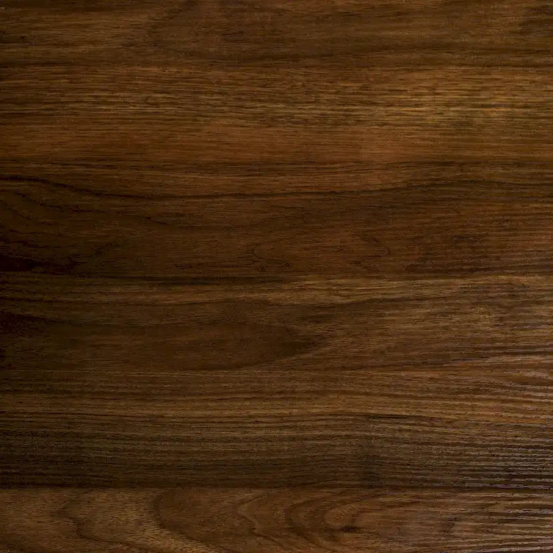 Table basse ronde industrielle avec plateau aspect bois et piètement en X en métal