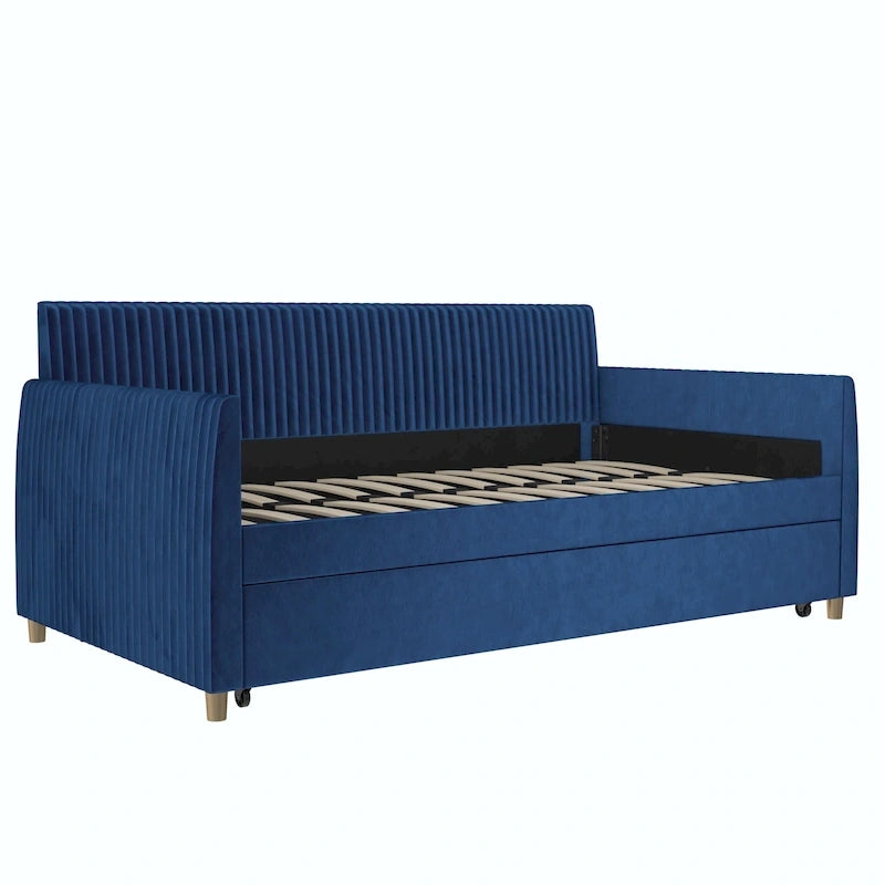 Lit de repos simple rembourré en velours bleu avec dossier capitonné et pieds en laiton