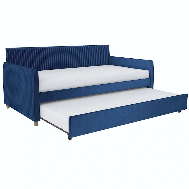 Lit de repos simple rembourré en velours bleu avec dossier capitonné et pieds en laiton