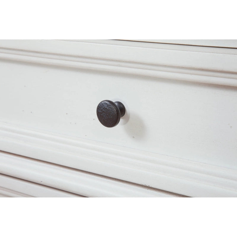 Commode rustique à 5 tiroirs avec poignées en métal martelé à la finition vieillie