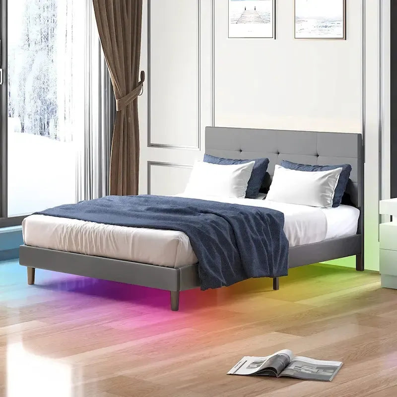 Cadre de lit plateforme LED RVB avec tête de lit capitonnée en PVC touffeté