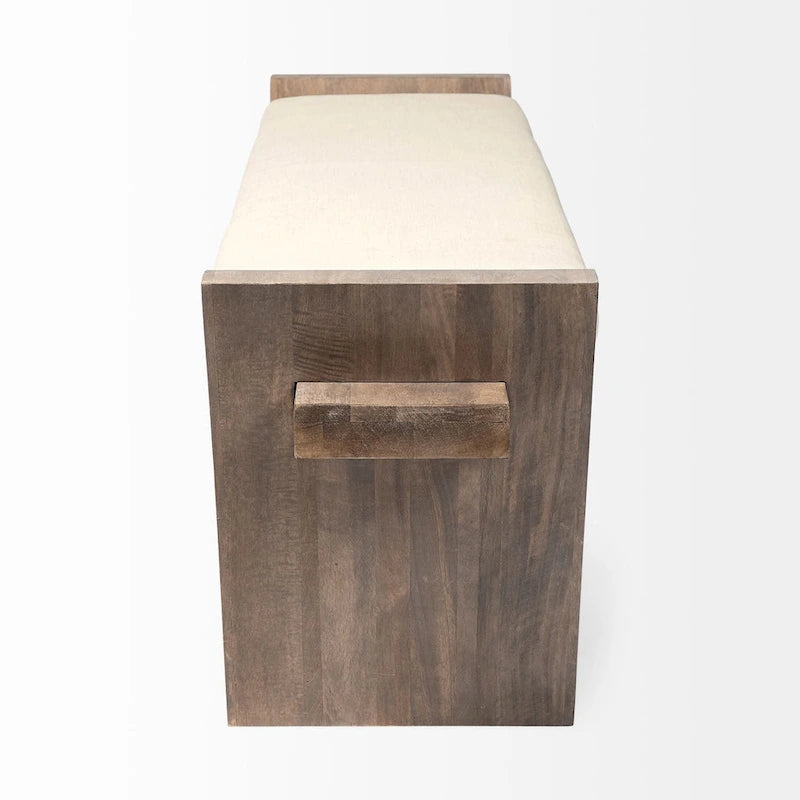Banc d'entrée rembourré en tissu crème avec piètement angulaire en manguier marron